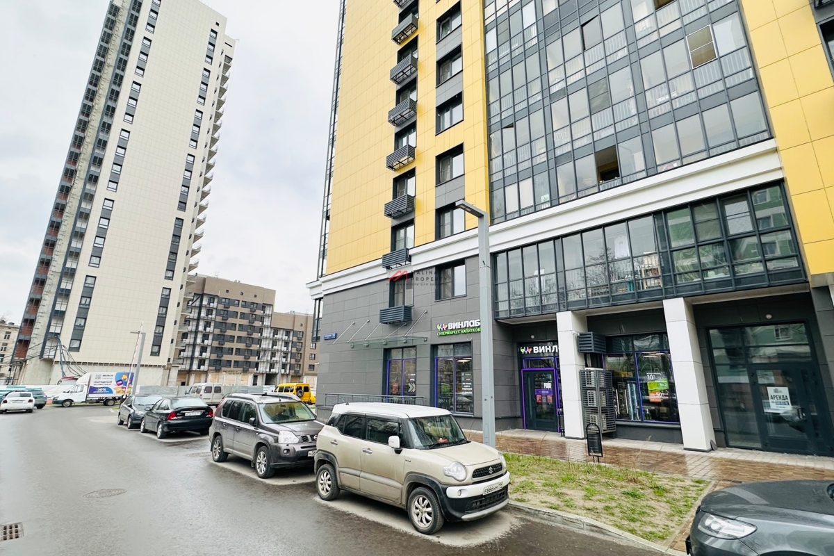 Коммерческое помещение с арендатором "Винлаб"