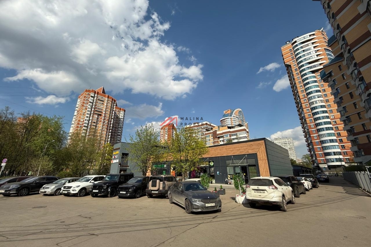 Продажа помещения с аптекой "Диалог" на Ленинском проспекте