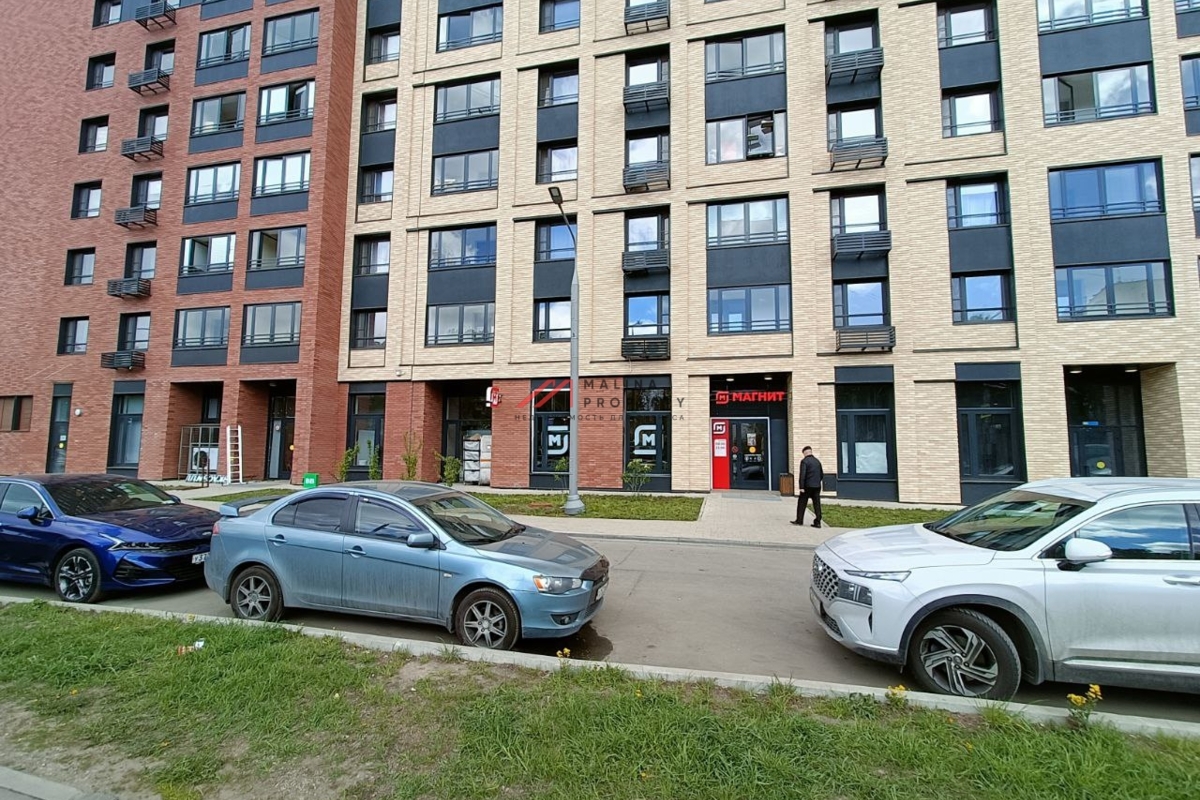 Продажа помещения с арендатором Магнит у дома