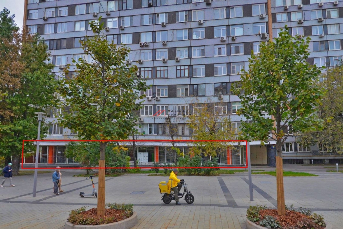 Продажа нежилого помещения на Новинском бульваре