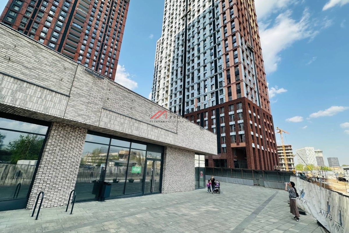 Продажа коммерческого помещения в жилом комплексе "EVER"