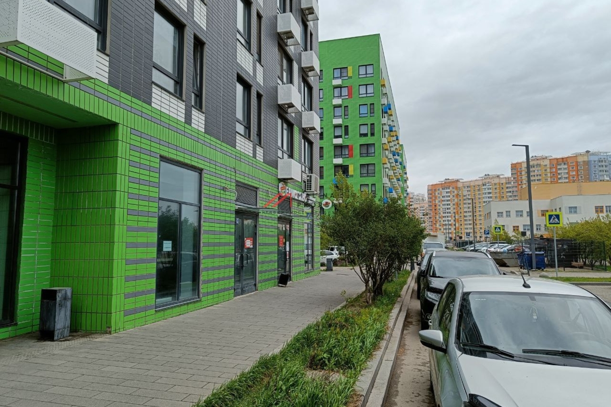 Аренда нежилого помещения в ЖК "Бунинские луга"