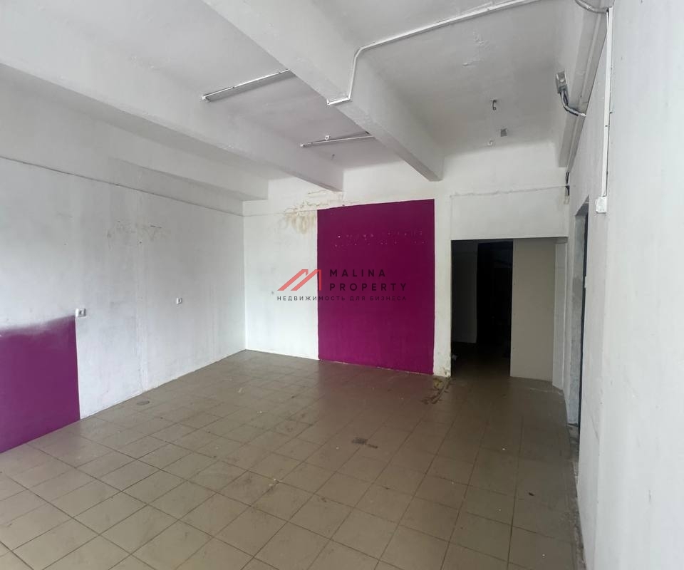 Продажа помещения с арендатором Винлаб