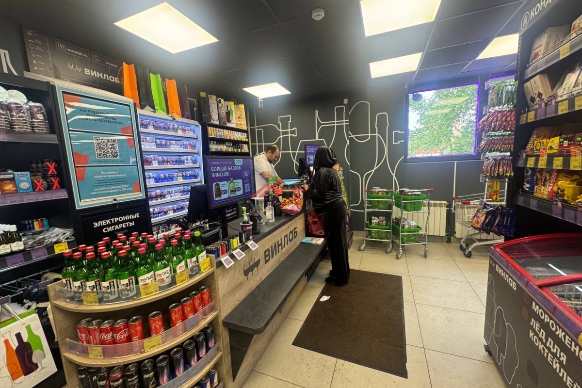 Продажа помещения с арендатором Винлаб