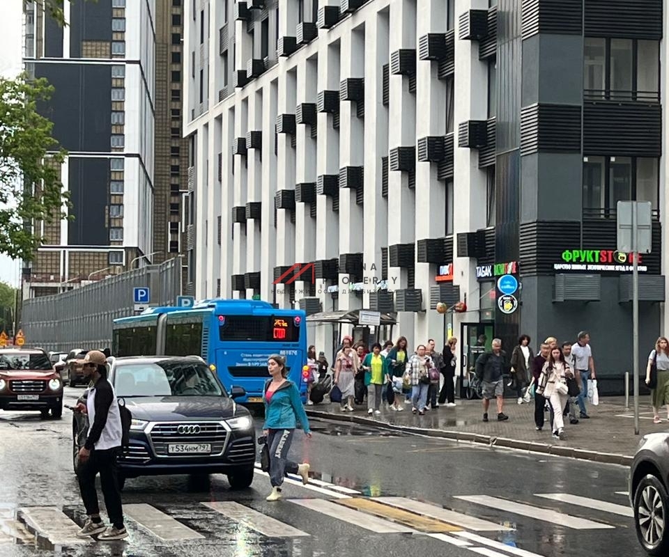 Продажа помещения с сетевыми арендаторами