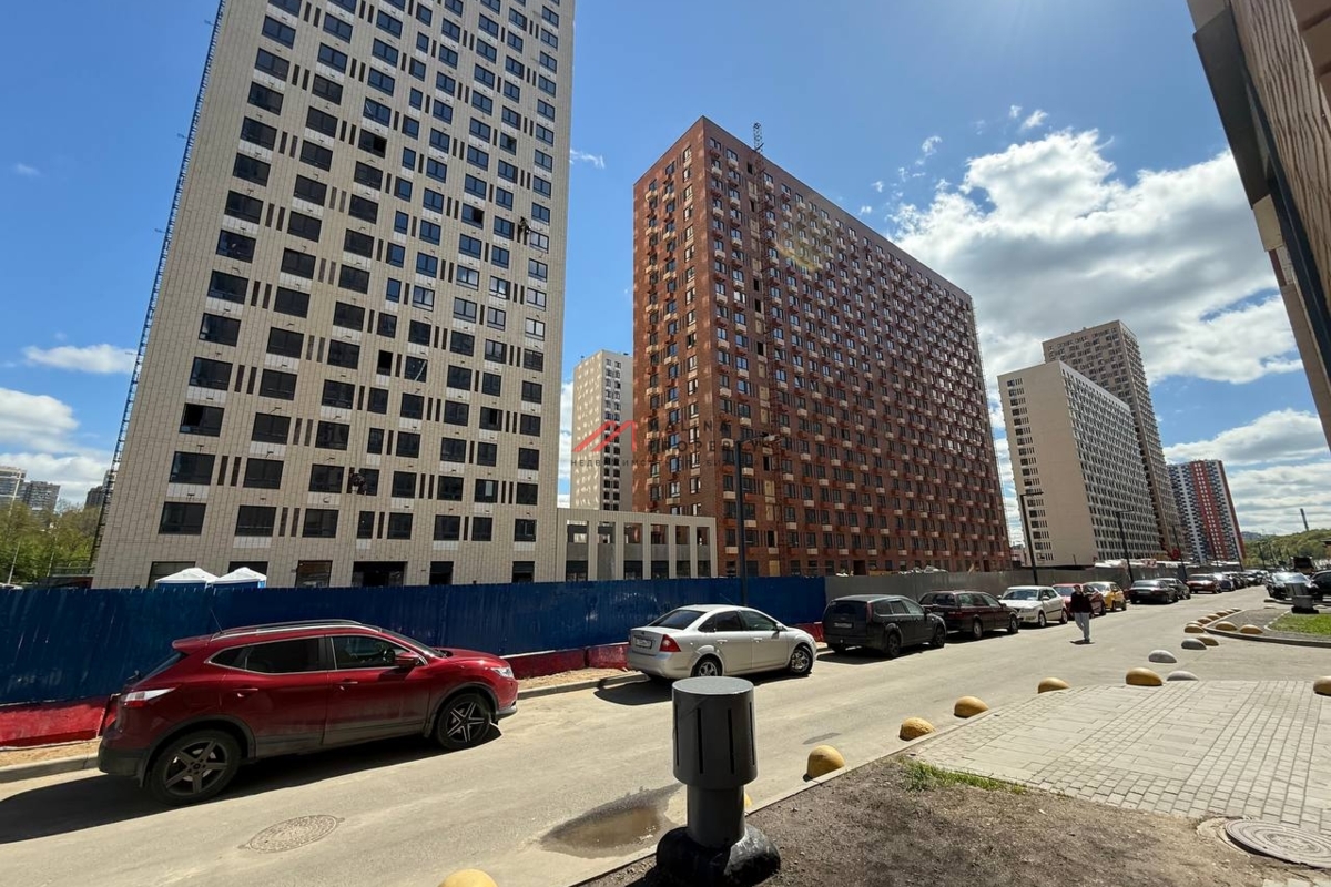 Продажа помещения в ЖК "Митинский лес" 