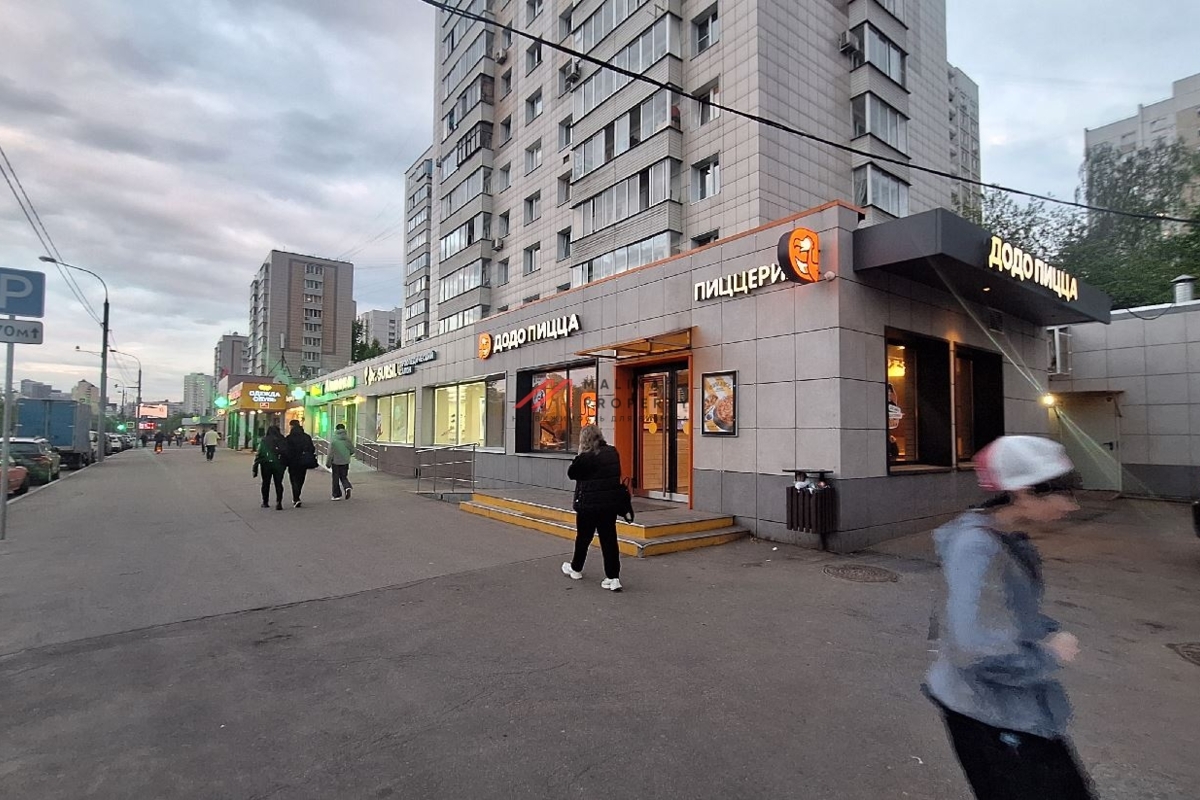 Продажа торгового помещения с арендаторами