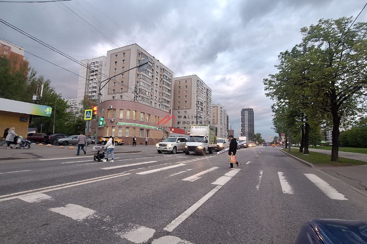 Продажа торгового помещения с арендаторами