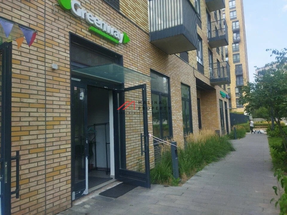 Продажа торгового помещения с арендатором в ЖК "Лефортово парк" 