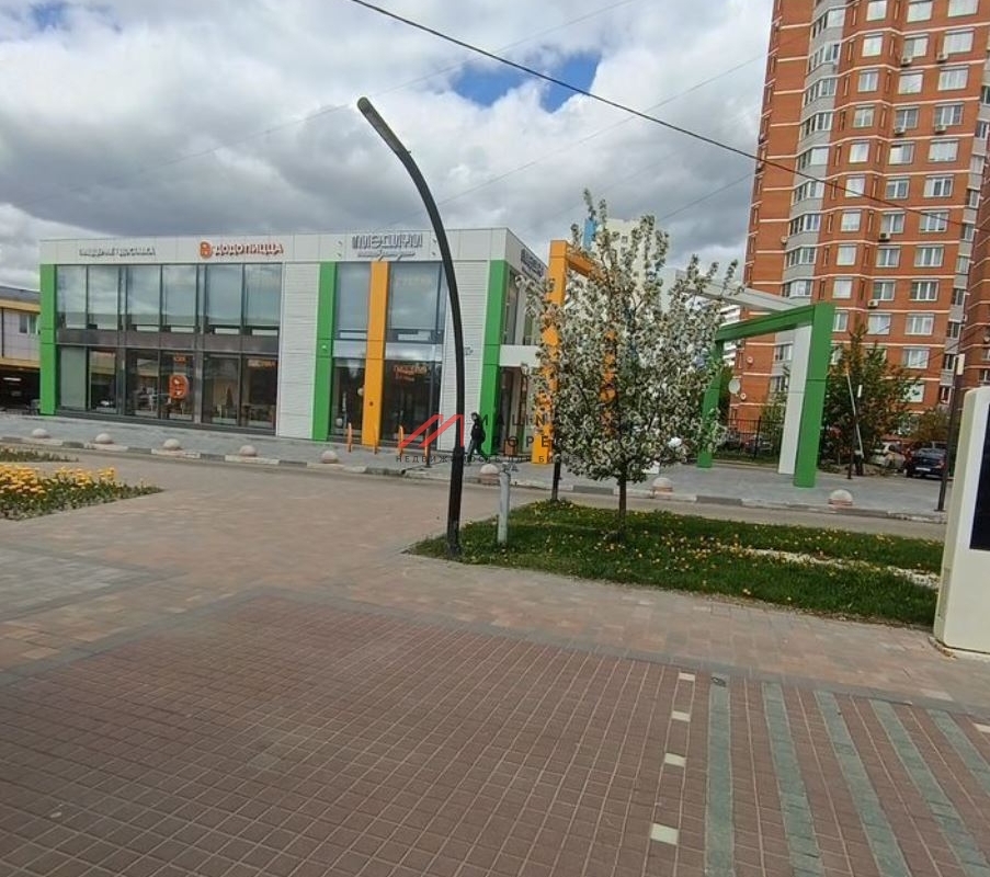 Продажа здания с арендаторами в г. Подольск