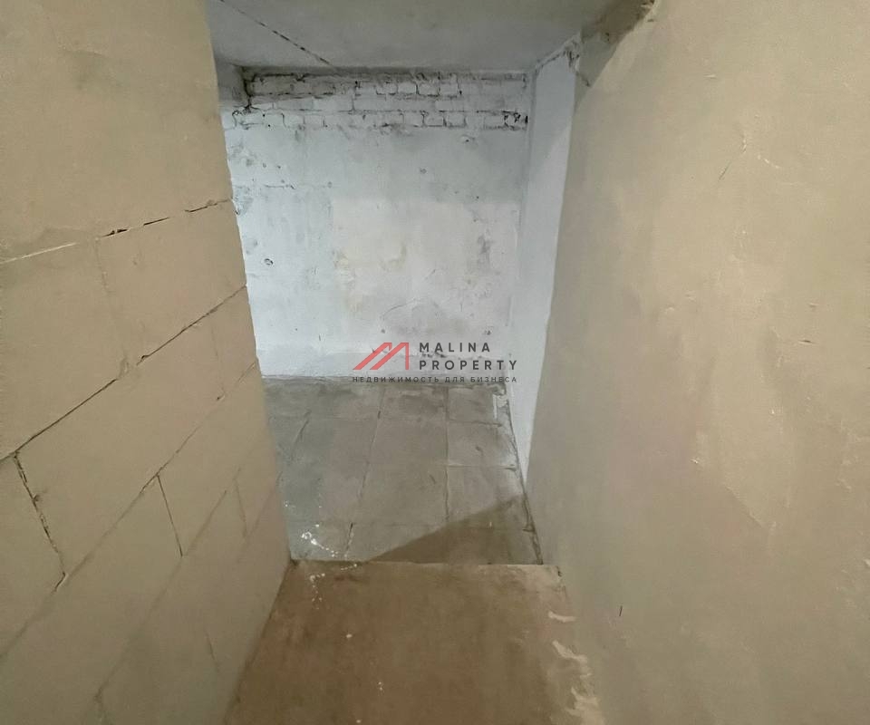 Продажа торгового помещения на выходе из метро