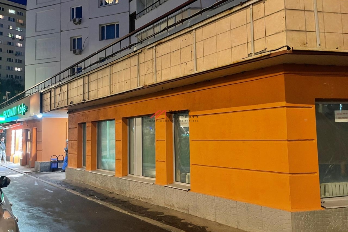 Аренда помещения на выходе из метро Севастопольская