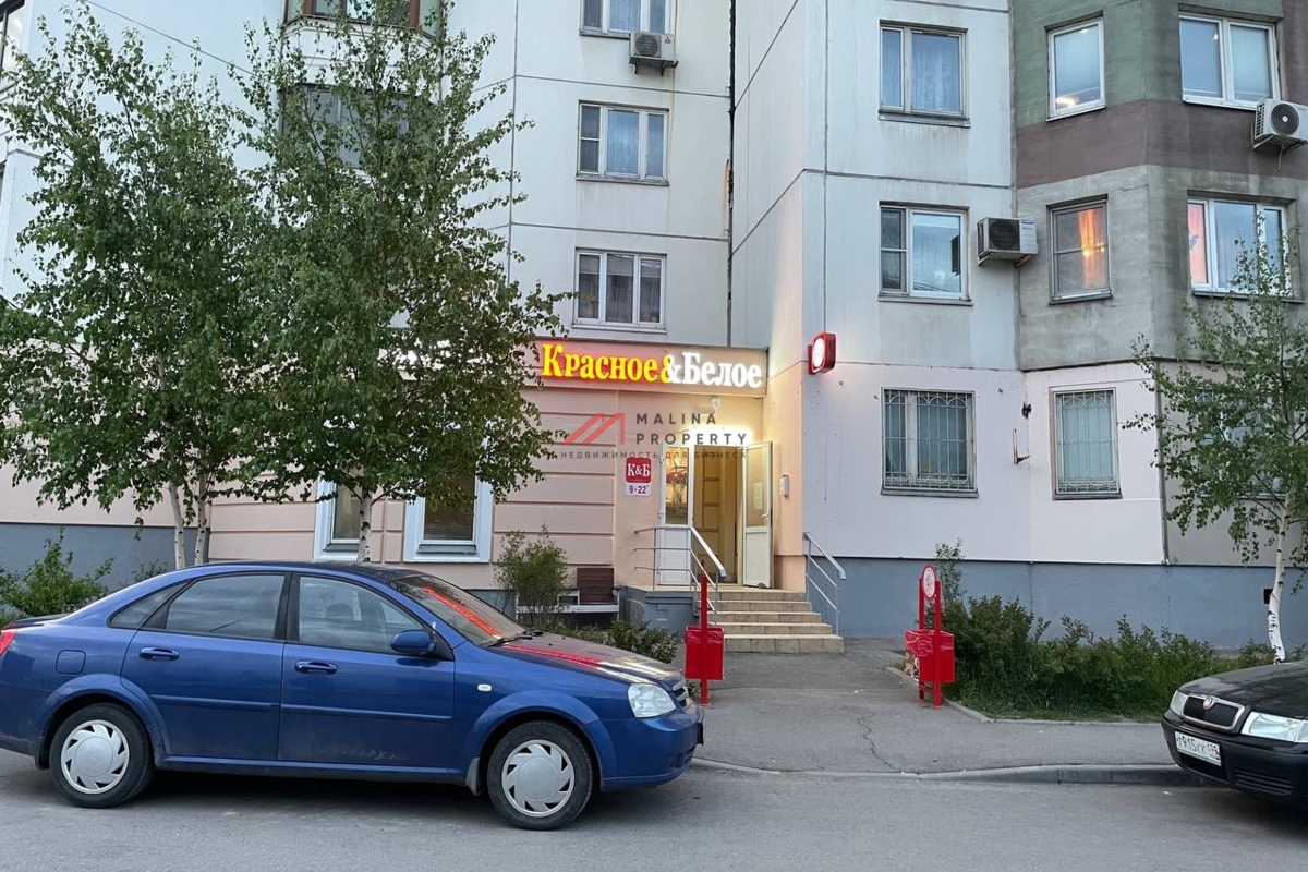 Продажа помещения с арендатором Красное и Белое