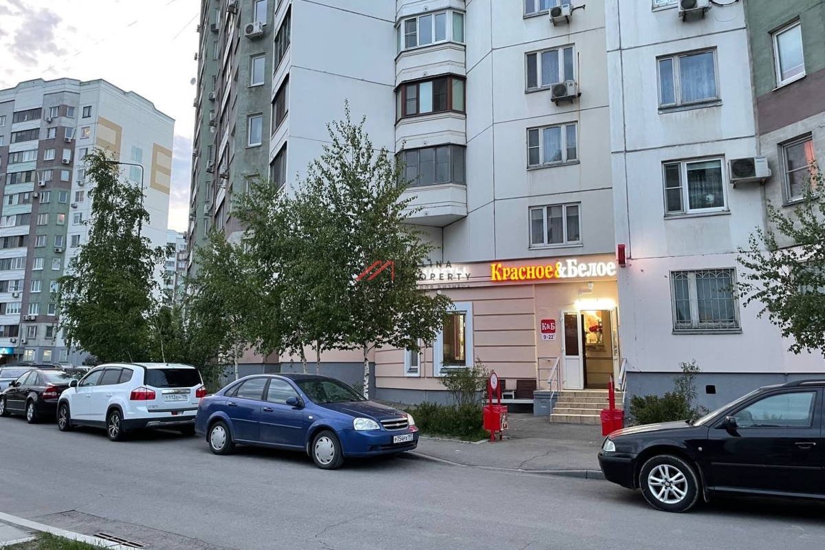 Продажа помещения с арендатором Красное и Белое