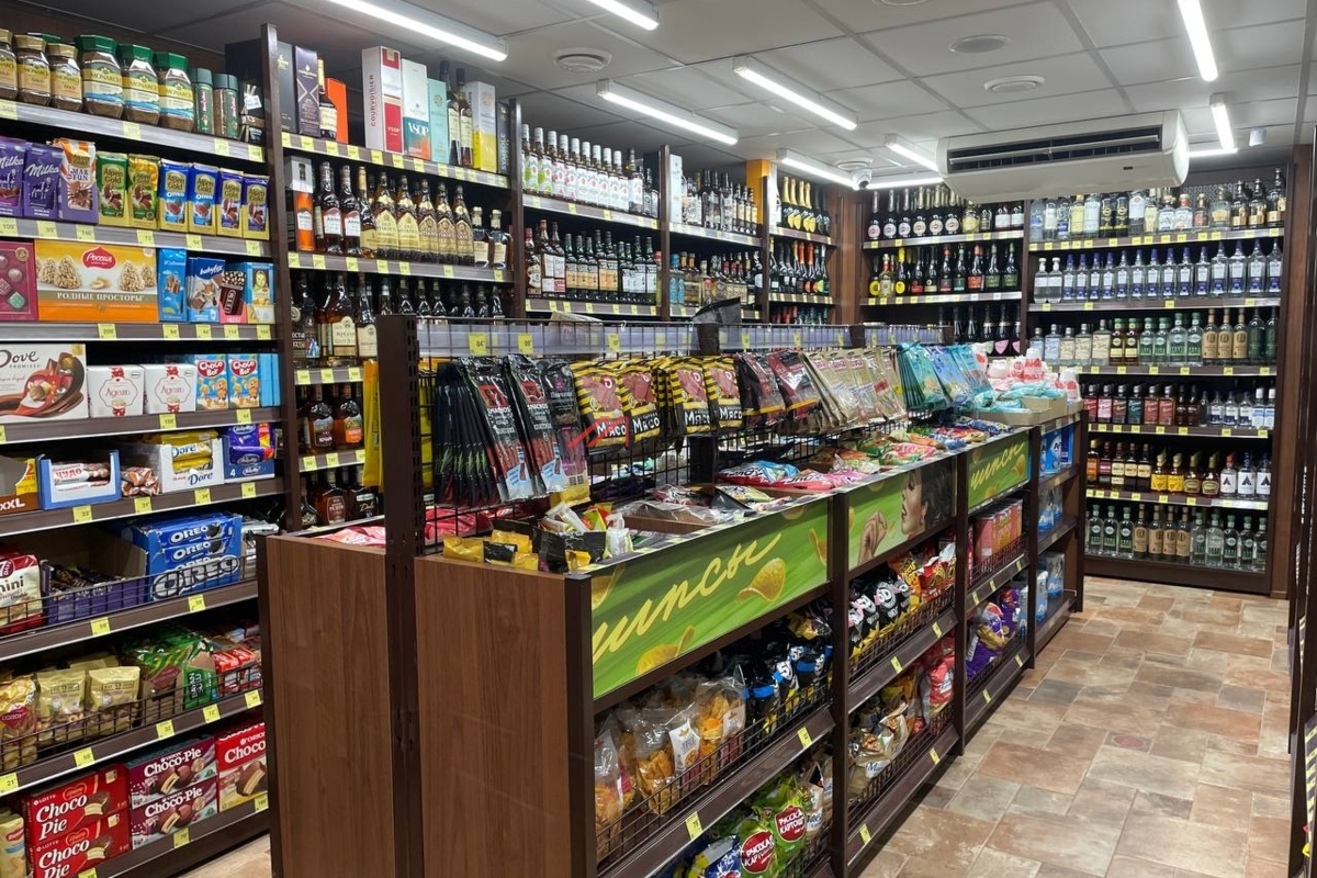 Продажа помещения с арендатором Красное и Белое