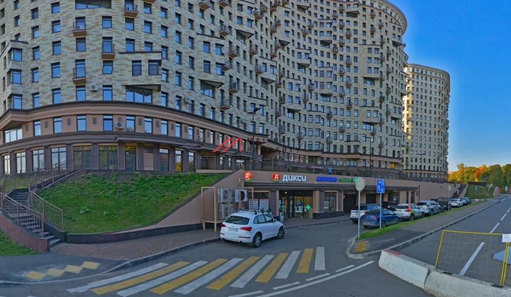 Продажа торгового помещения с сетевыми арендаторами