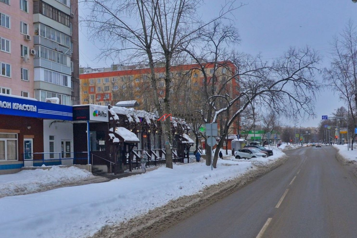 Продажа помещения с арендатором "Авито маркет" 