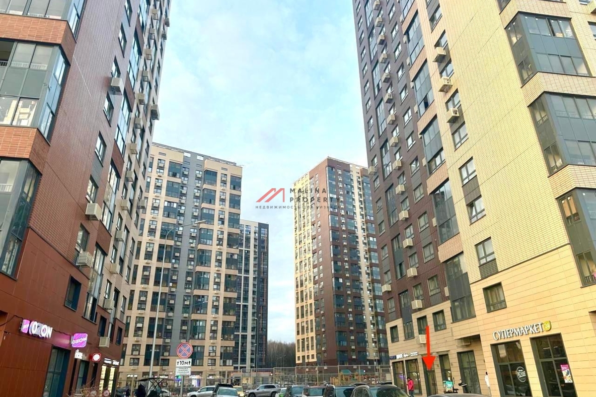 Продажа помещения с арендатором кафе Здрасте