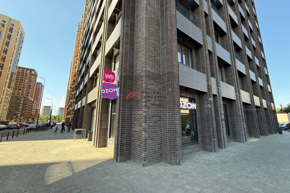 Продажа торгового помещения с сетевыми арендаторами