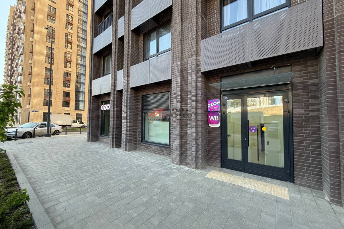 Продажа торгового помещения с сетевыми арендаторами