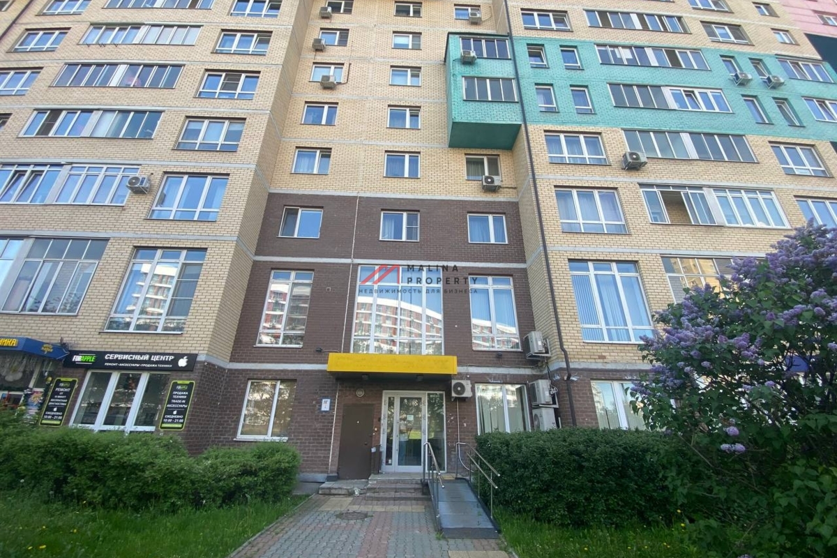 Аренда торгового помещения в жилом доме