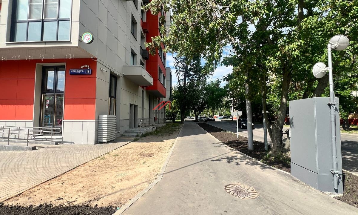 Продажа помещения с сетевыми арендаторами