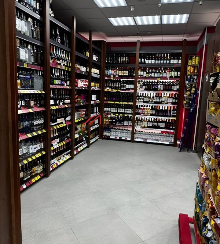 Продажа помещения с арендатором Бристоль в ЖК "Новоград Павлино" 