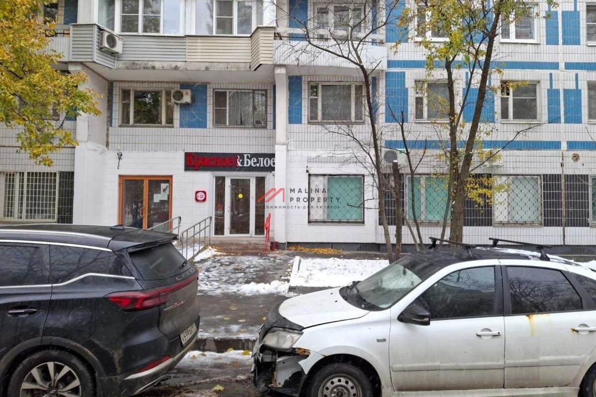 Продажа помещения с арендаторами 