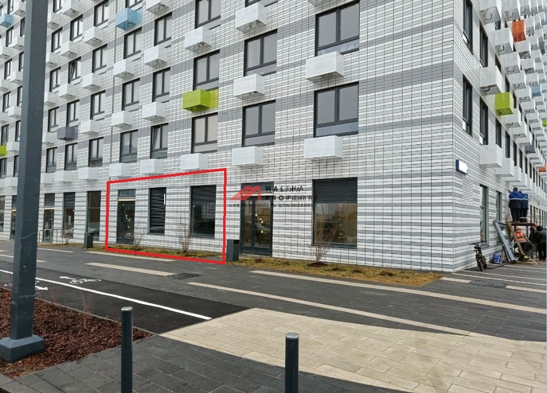 Продажа  торгового помещения в ЖК Бунинские Луга 