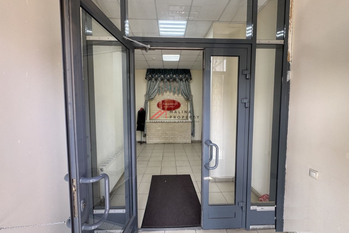 Аренда торгового помещения в ЖК "Комфортный квартал" 