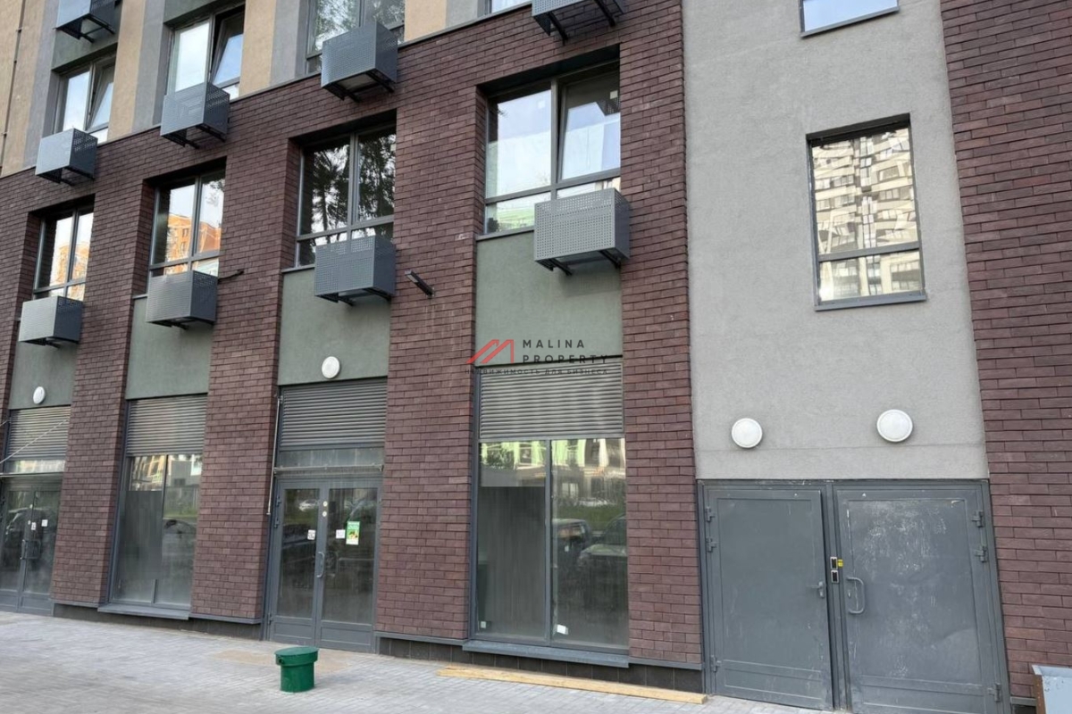 Аренда торгового помещения в ЖК Лучи-2