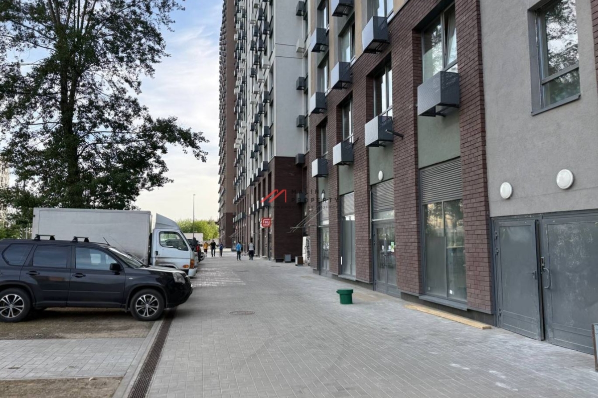 Аренда торгового помещения в ЖК Лучи-2