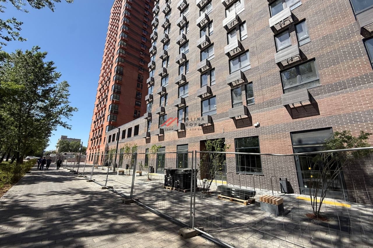 Продажа торгового помещения в ЖК "2-й Нагатинский"  