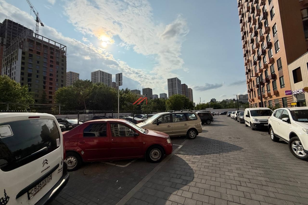 Продажа помещения в ЖК "Открытый Парк" 1-я линия