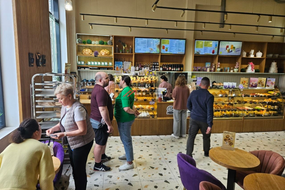 Продажа торгового помещения с сетевыми арендаторами