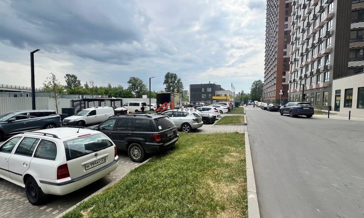 Аренда торгового помещения в ЖК "Ютаново" 