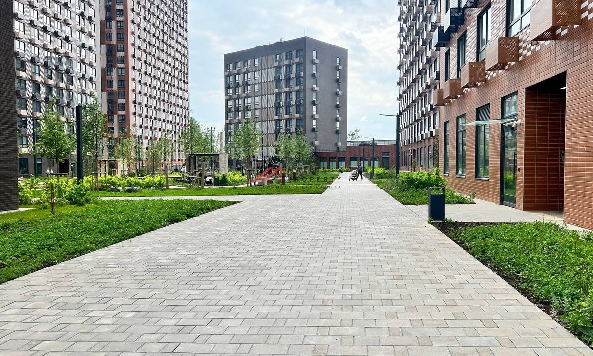 Аренда торгового помещения в ЖК "Ютаново" 