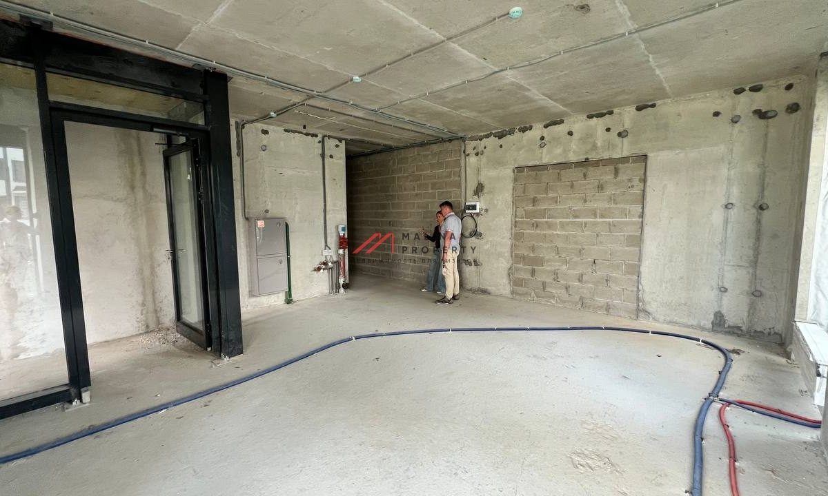 Продажа  помещения в центре жилого комплекса