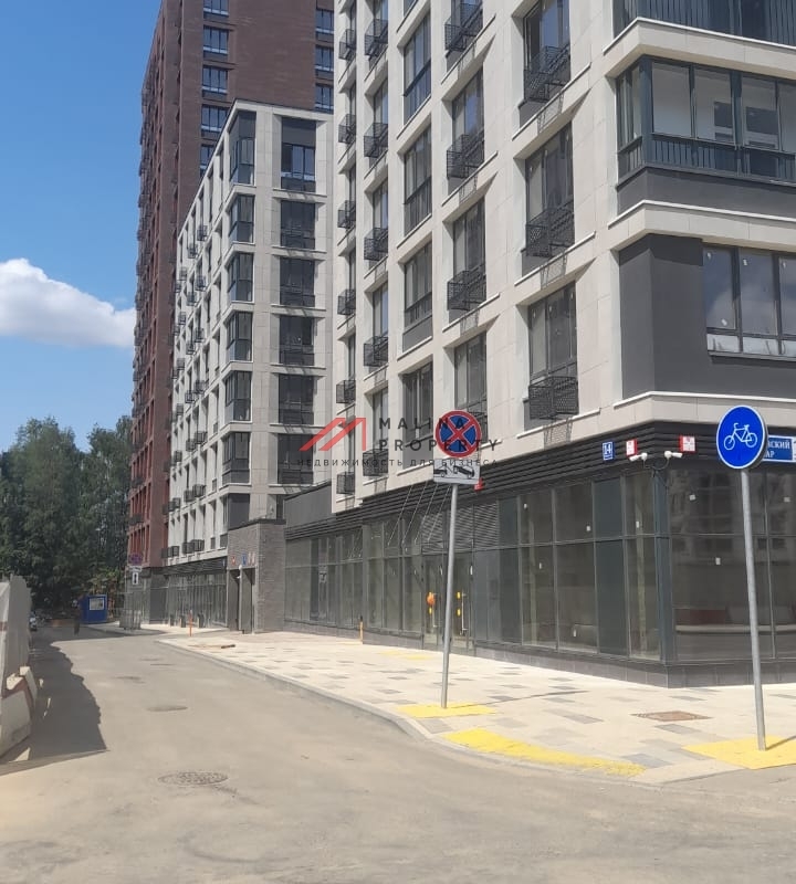 Продажа торгового помещения в ЖК "Скандинавия центр"