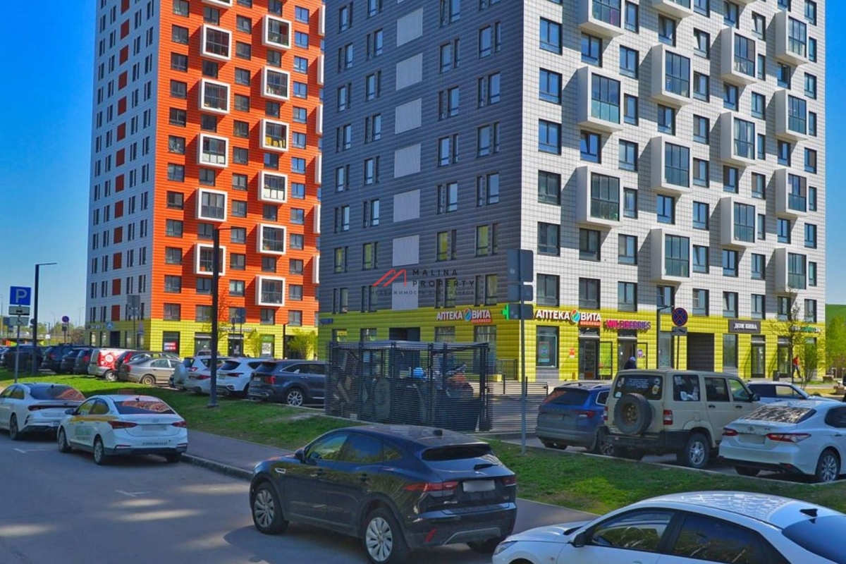 Продажа помещения с аптекой Вита в ЖК Саларьево парк