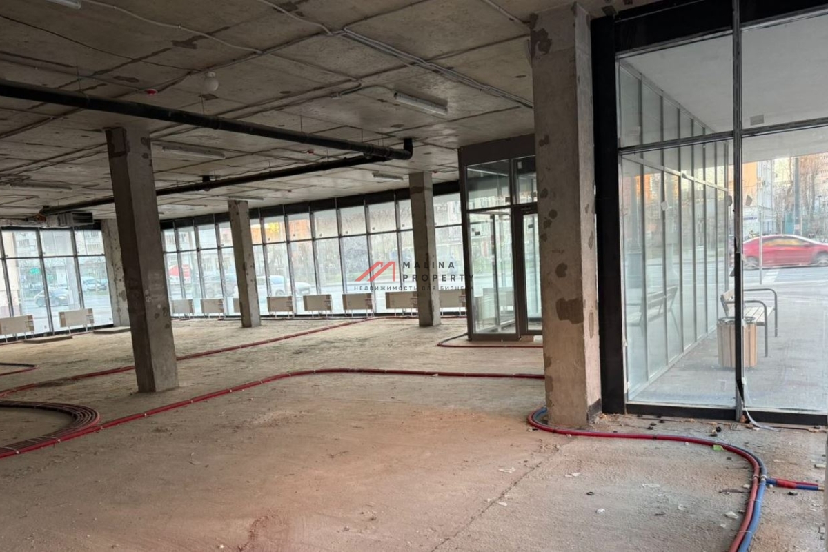 Аренда торгового помещения на Бауманской