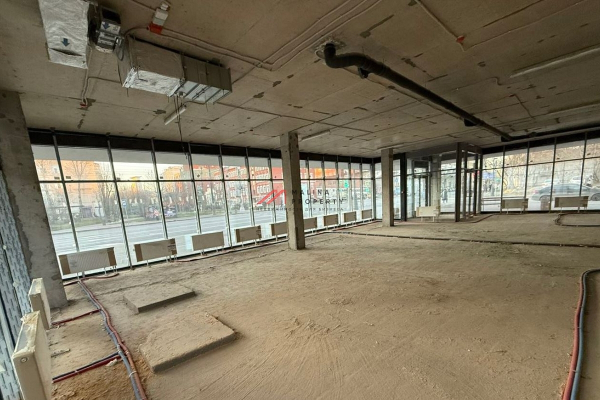 Аренда торгового помещения на Бауманской