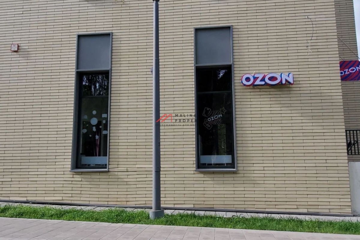 Продажа нежилого помещения в новом доме в Москве