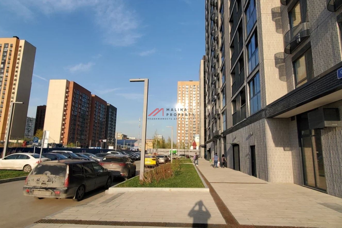 Продажа нежилого помещения с  Wildberries на Сиреневом бульваре