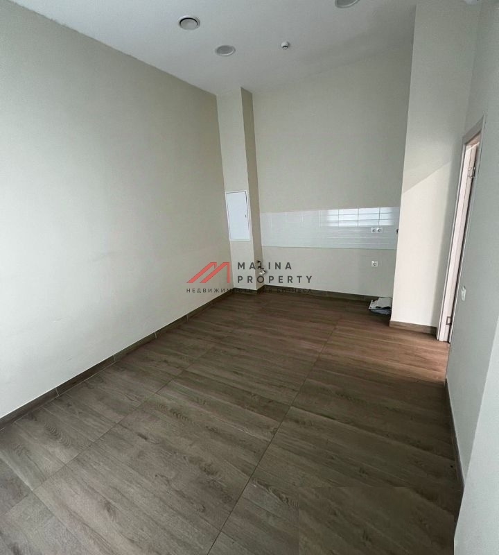 Продажа торгового помещения в новом доме 