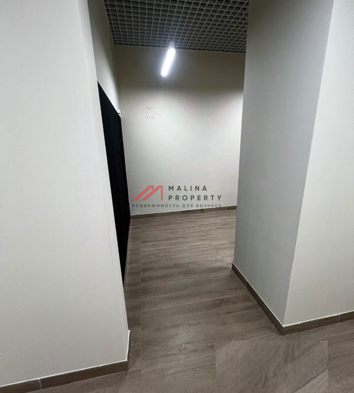 Продажа торгового помещения в новом доме 