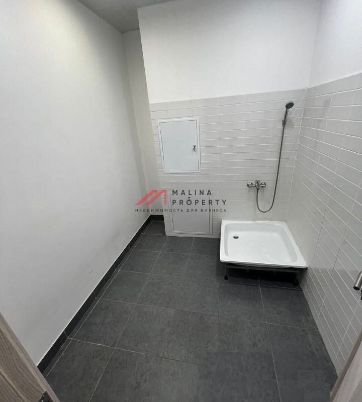 Продажа торгового помещения в новом доме 