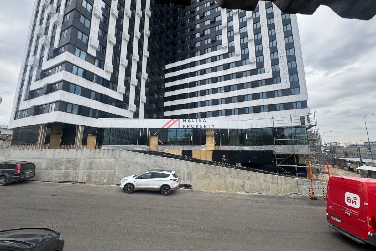 Продажа торгового помещения в ЖК "Аист"