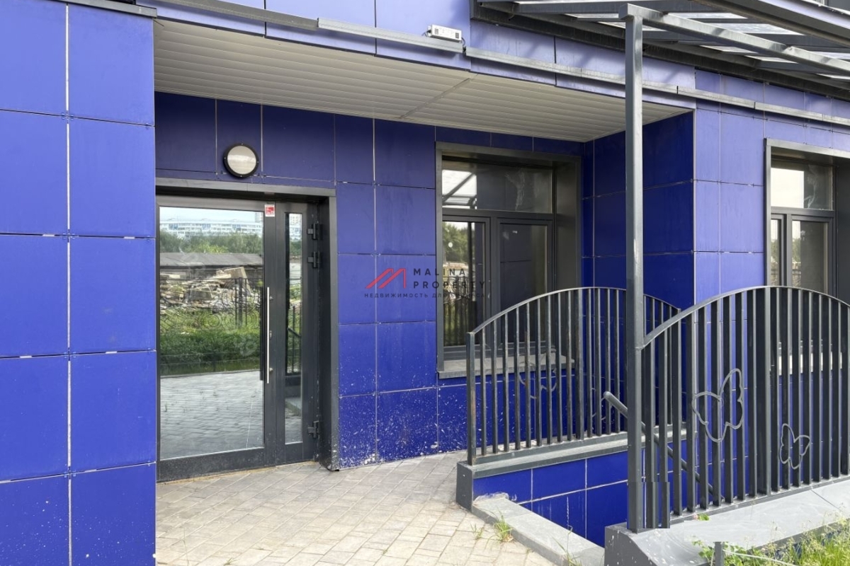 Аренда торгового помещения "В стремлении к свету"