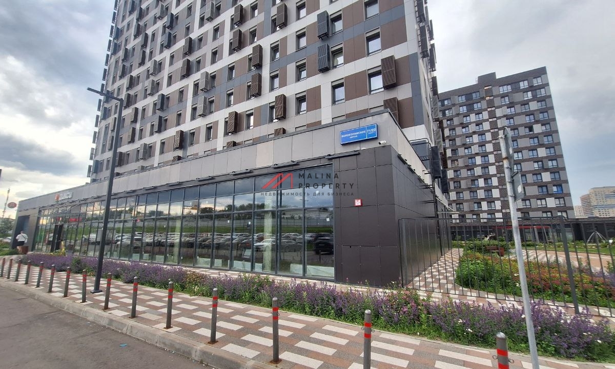 Продажа помещения с арендатором Дикси у метро Спартак